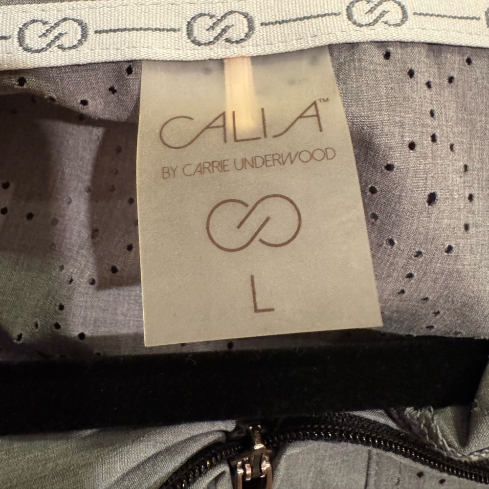 Calia by Carrie Underwood Pullover - Picture 5 of 5